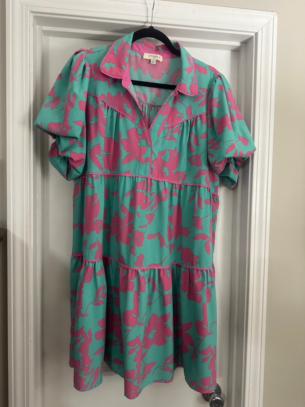 Umgee Teal and Pink Floral Tiered Short-Sleeve Dress